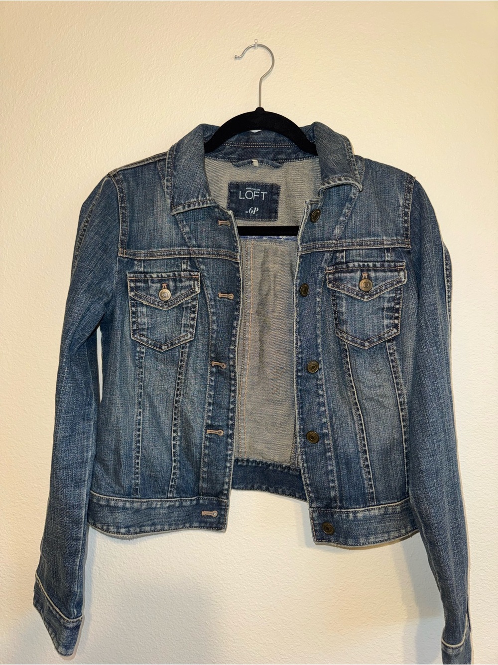 LOFT Women's Light Blue Denim Jacket